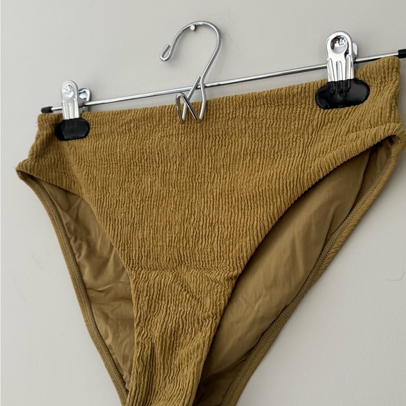 Beige Ribbed Bikini set - Picture 11 of 13